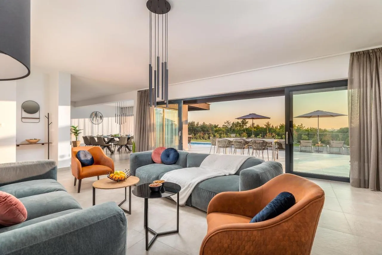 Villa Borealis Rasa 0*,  Croatia