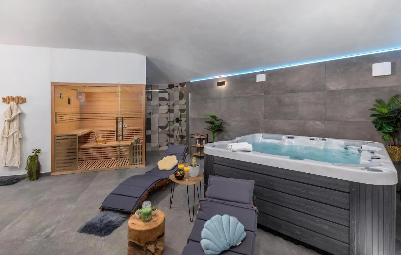 Villa Borealis Rasa